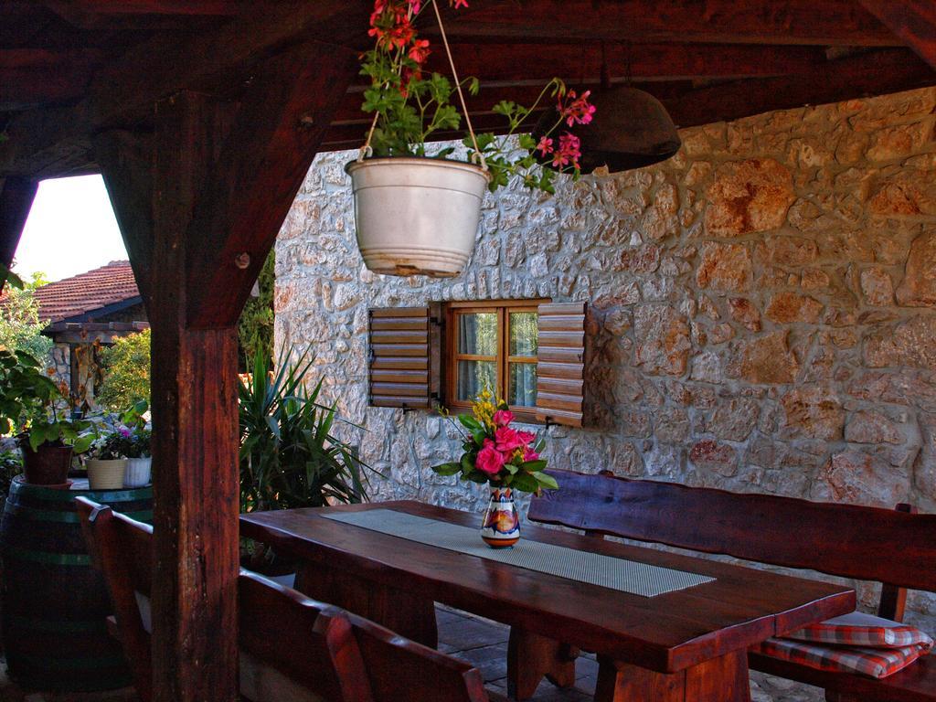 Holiday Home Rasopas Malinska Εξωτερικό φωτογραφία