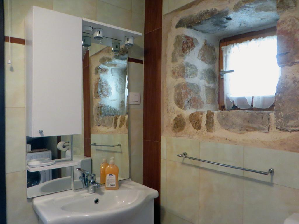 Holiday Home Rasopas Malinska Εξωτερικό φωτογραφία