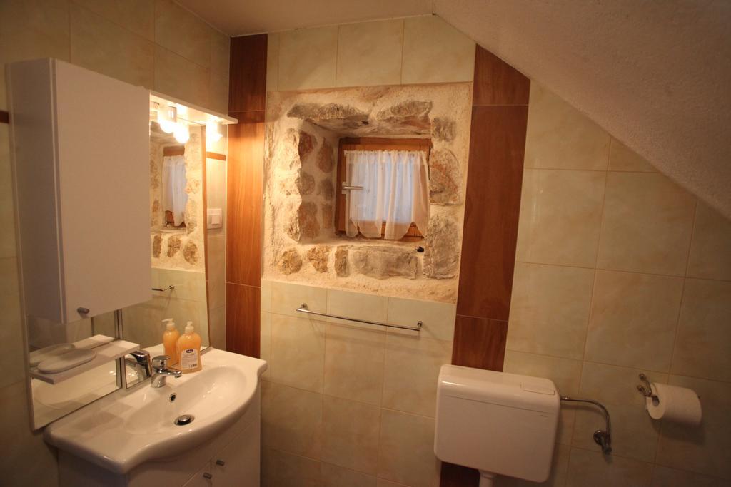 Holiday Home Rasopas Malinska Εξωτερικό φωτογραφία
