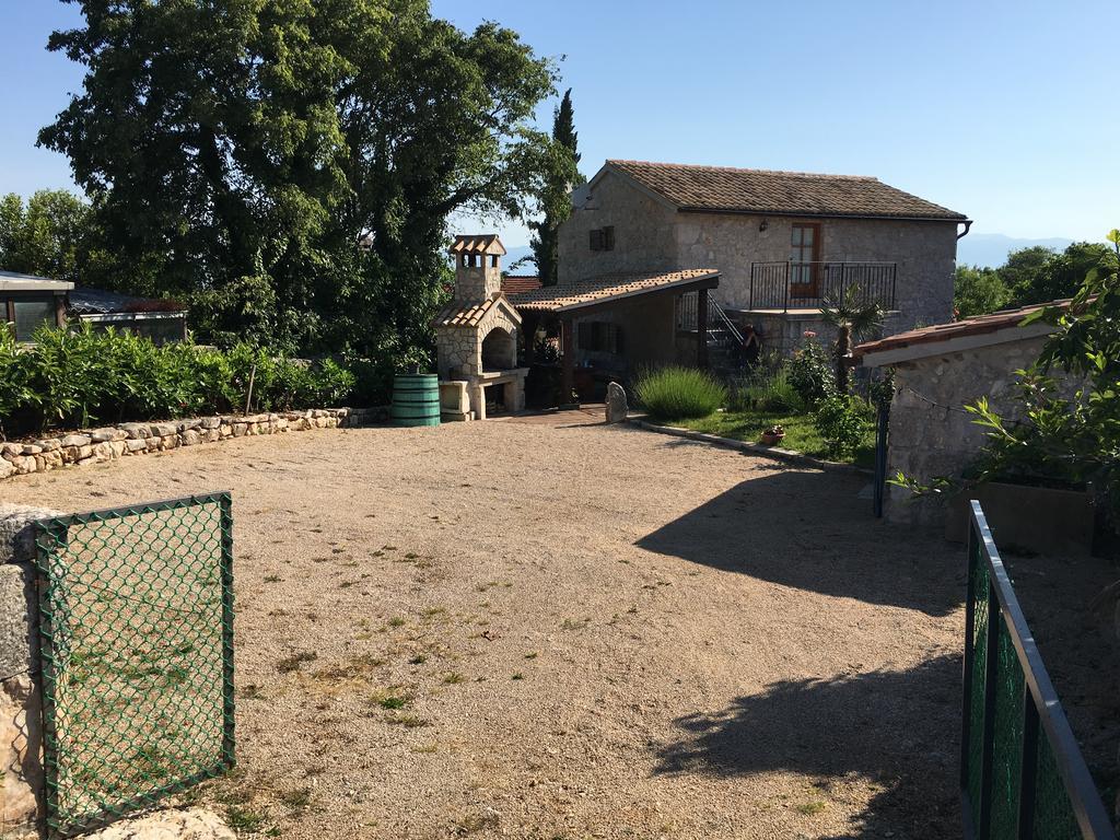Holiday Home Rasopas Malinska Εξωτερικό φωτογραφία